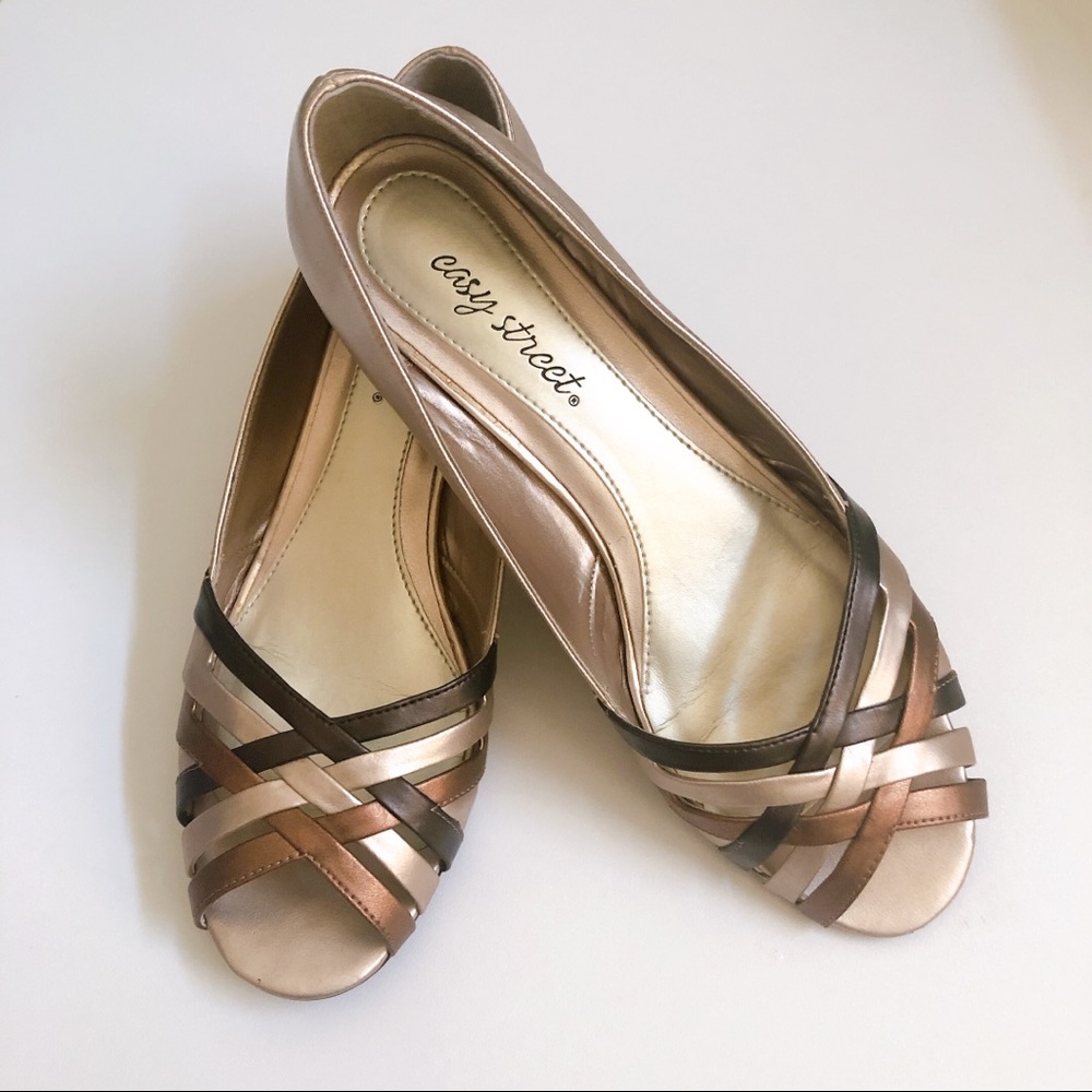 Easy Street Comfort Peep Toe Heels
